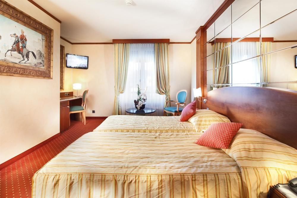 Hotel Strasbourg Женева Экстерьер фото